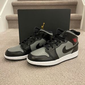 Nike Air Jordan 1 Mid